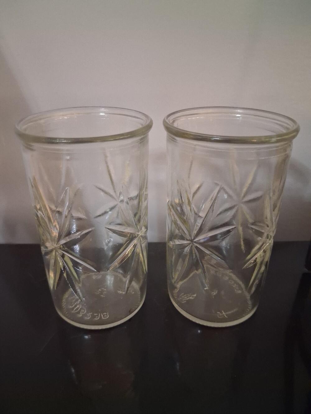 VINTAGE ANCHOR HOCKING Starburst Juice Glasses. Set Of 2.